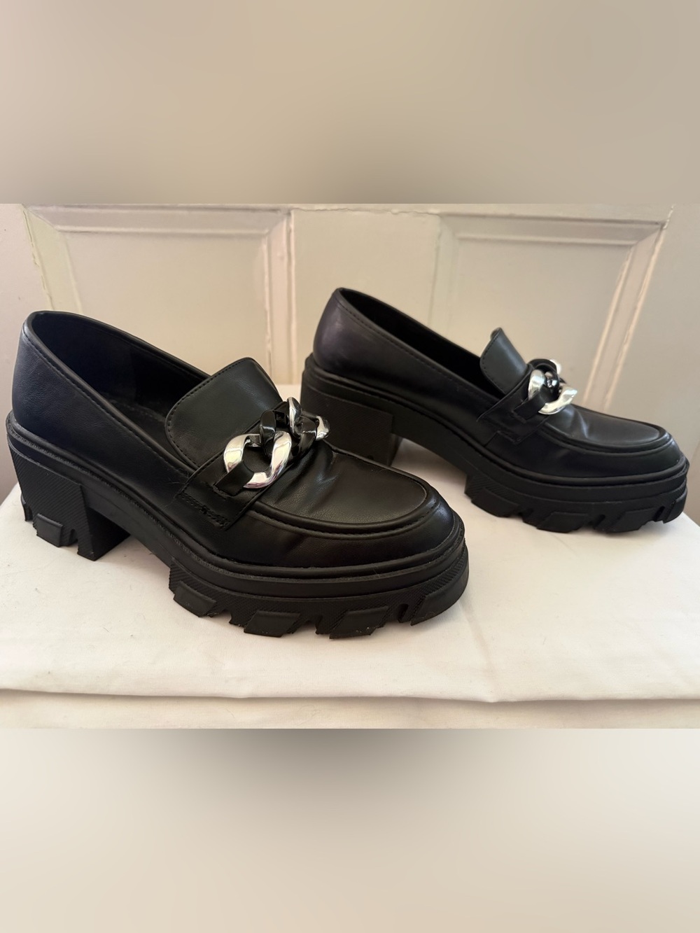 JustFab Black Platform Loafers with Silver Chain Detail